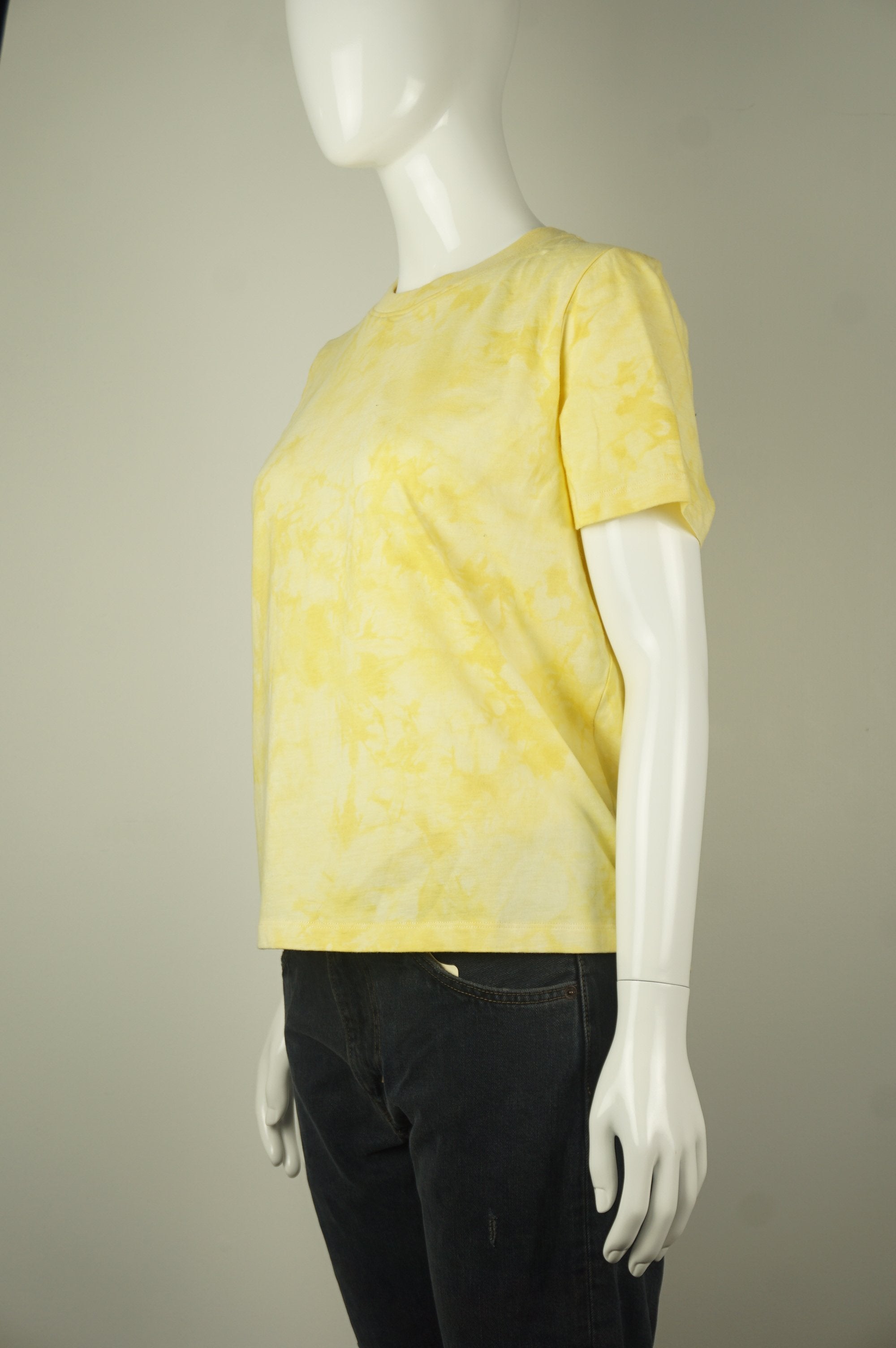 Frank and Oak Hippie's 60s-inspired tie-die yellow short sleeves shirt, What hippies got right, absolutely, in all occasions? Tie-die shirts, of course! This 60s-inspired statement piece is short-sleeved with crewneck, dropped shoulders, and a tie-die design. , Yellow, 100% Cotton. Comfortable and Breathable Fabric. , 