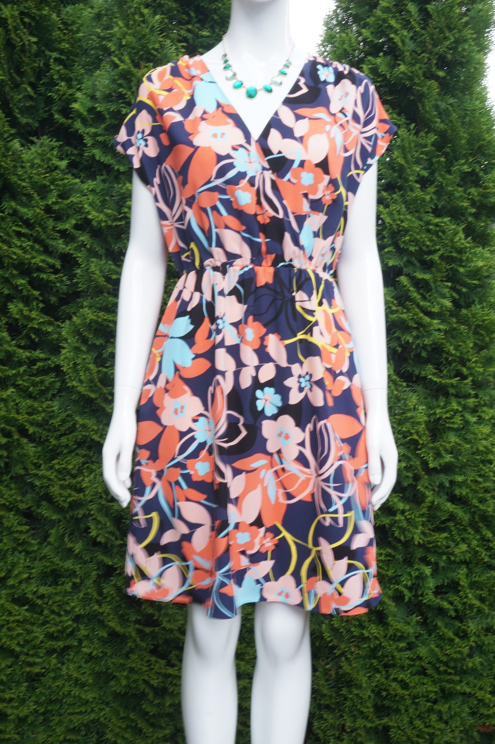 Halogen Floral Summer Dress with Elastic Waistband, Measurements: Bust 38 inches, waist 27 inches (when elastic is relaxed) Length 37 inches. Relaxed fit. Like new condition., Pink, Blue, 100% Polyester, women's Dresses & Rompers, women's Pink, Blue Dresses & Rompers, Halogen women's Dresses & Rompers, floral summer dress, loose fitting dress, cute summer dress
